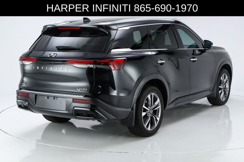 2023 INFINITI QX60 LUXE