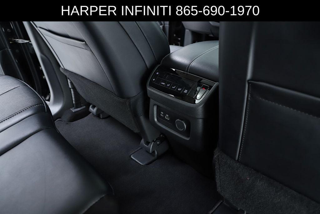 2023 INFINITI QX60 LUXE