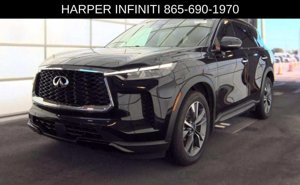 2023 INFINITI QX60 LUXE