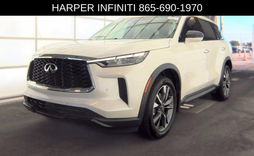 2023 INFINITI QX60 LUXE