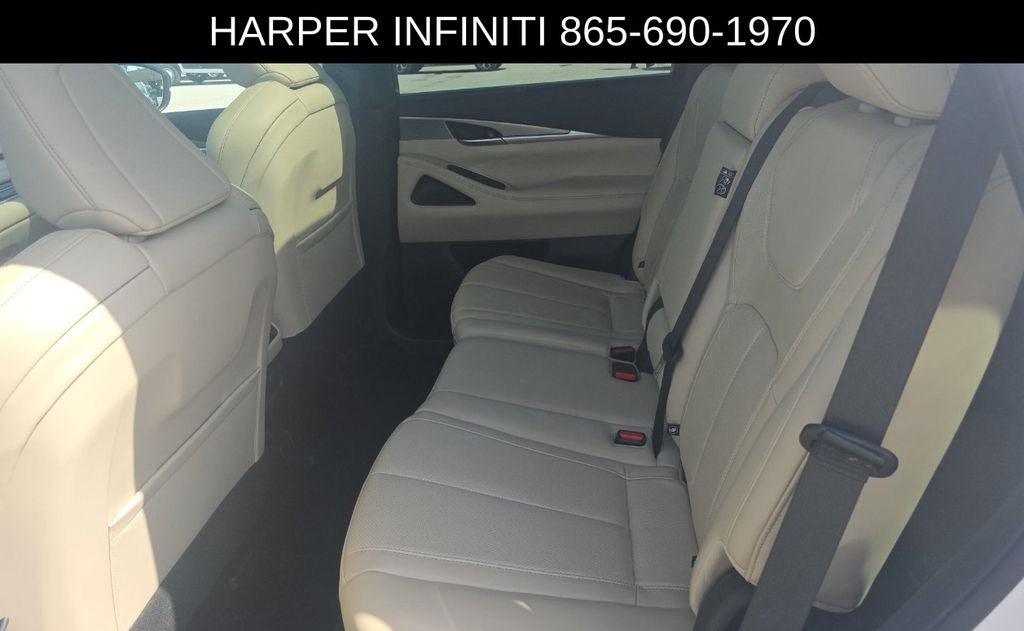 2023 INFINITI QX60 LUXE