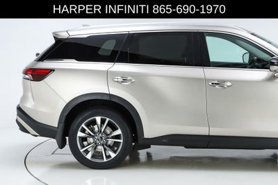 2023 INFINITI QX60 LUXE