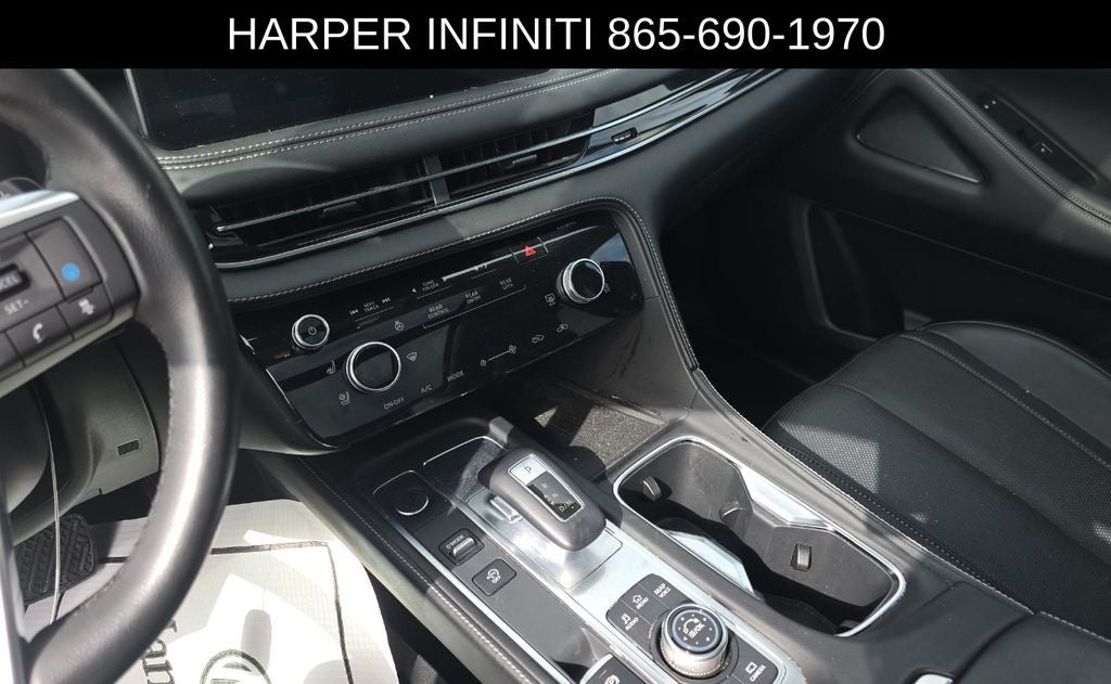 2023 INFINITI QX60 LUXE