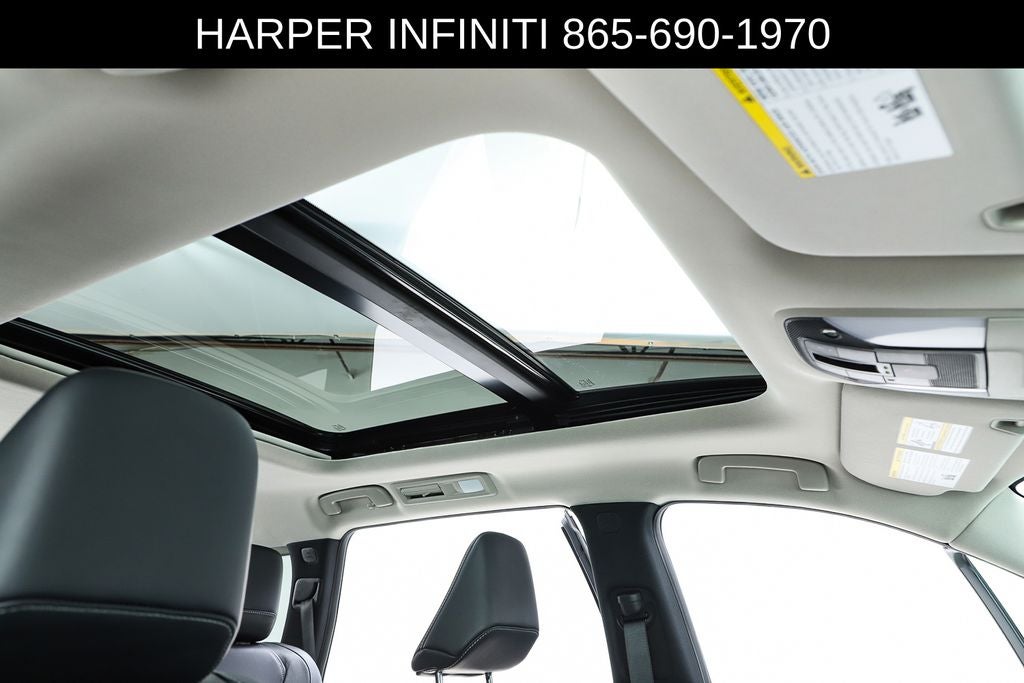 2023 INFINITI QX60 LUXE