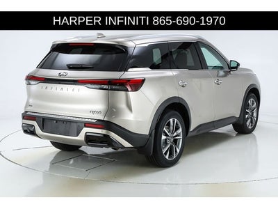 2023 INFINITI QX60 LUXE