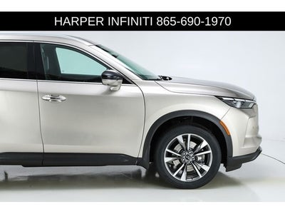 2023 INFINITI QX60 LUXE