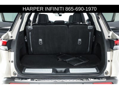 2023 INFINITI QX60 LUXE