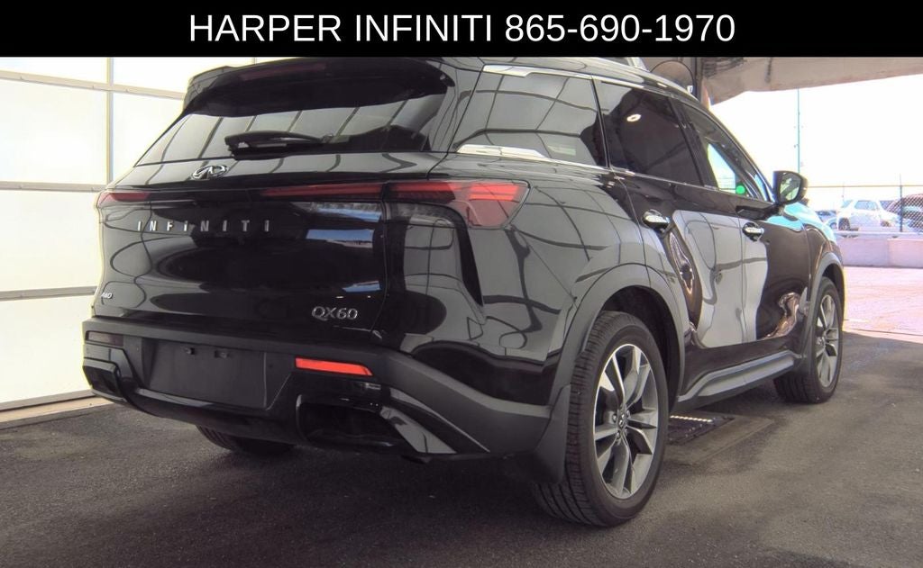2023 INFINITI QX60 LUXE