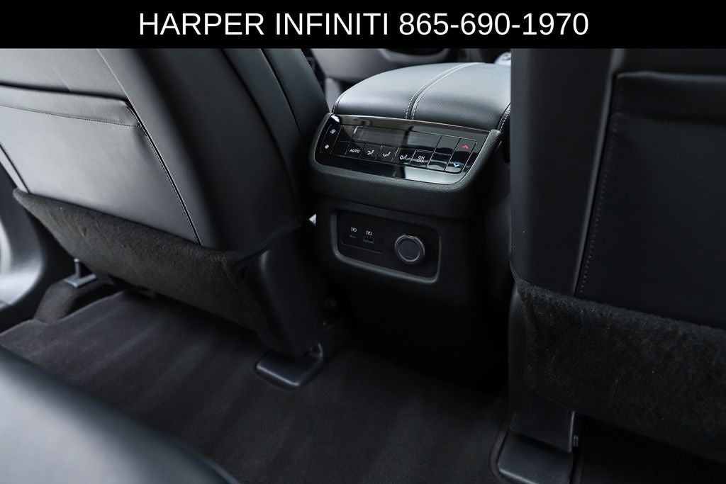 2023 INFINITI QX60 LUXE