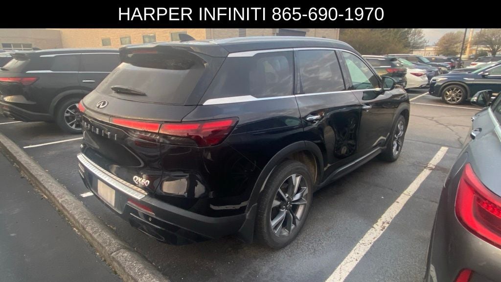 2023 INFINITI QX60 LUXE
