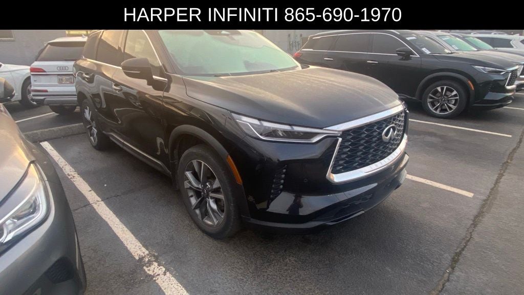 2023 INFINITI QX60 LUXE