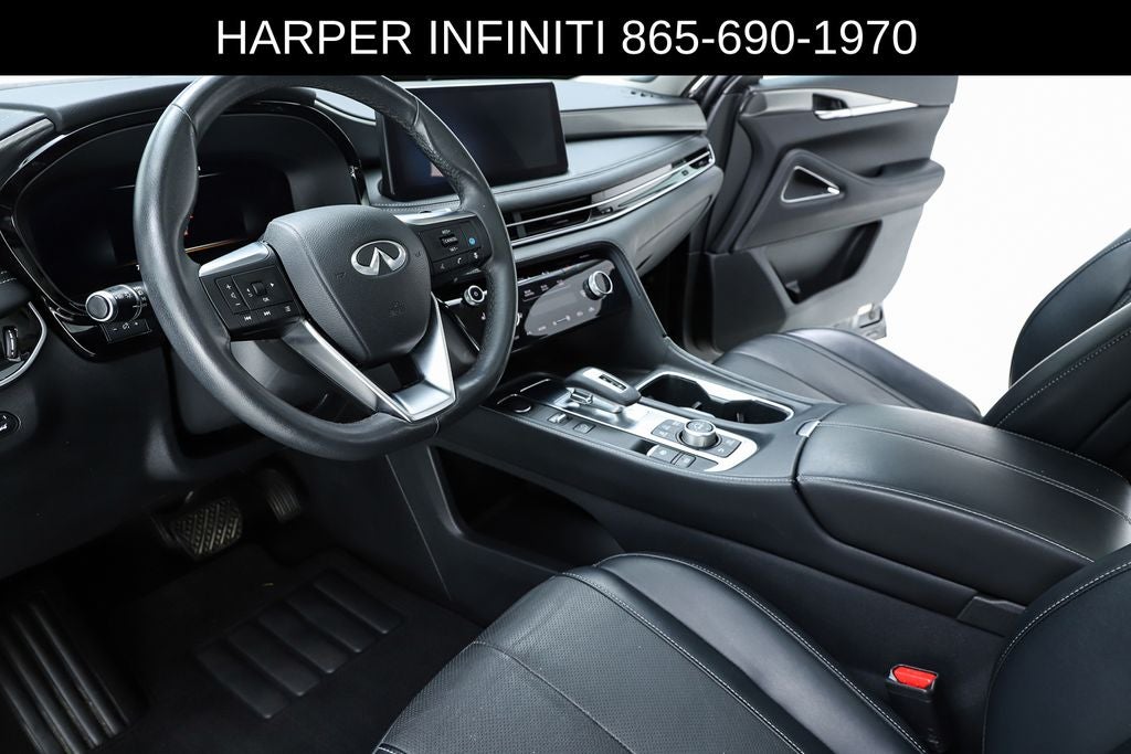2023 INFINITI QX60 LUXE