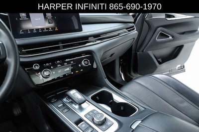 2023 INFINITI QX60 LUXE