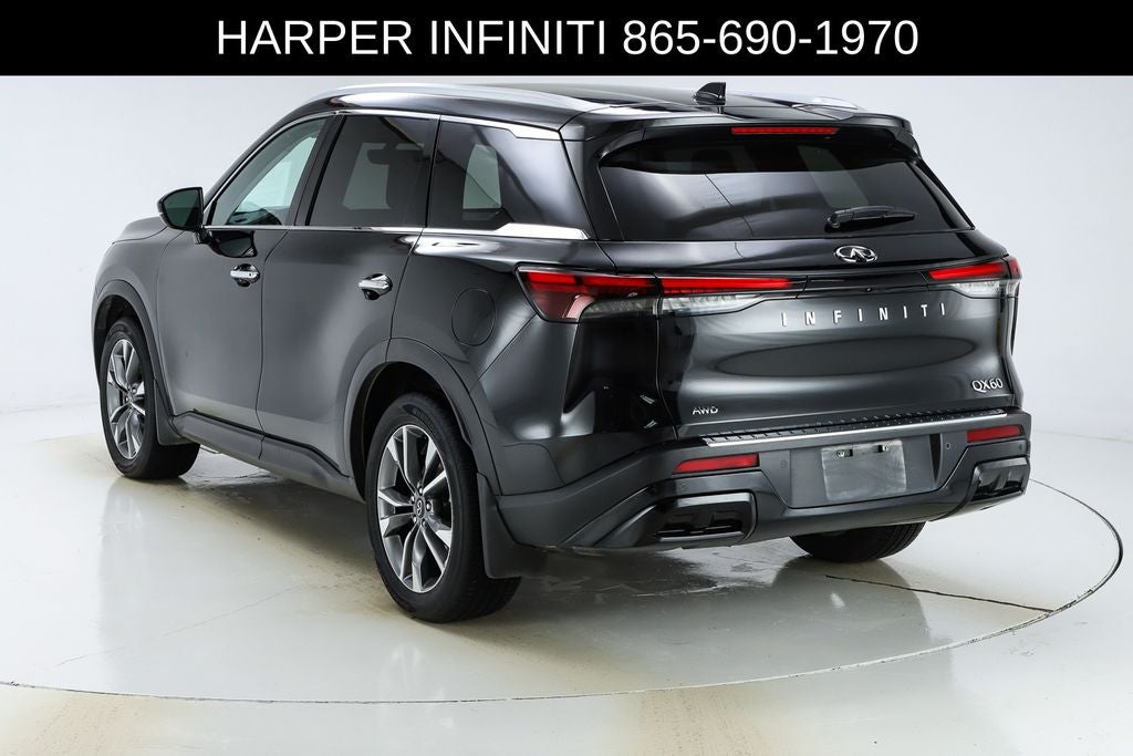 2023 INFINITI QX60 LUXE