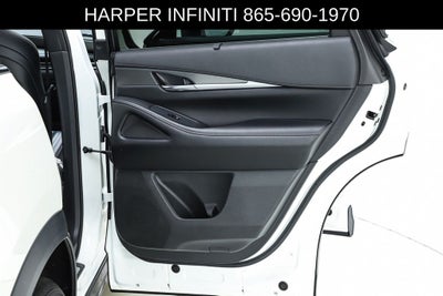 2023 INFINITI QX60 LUXE