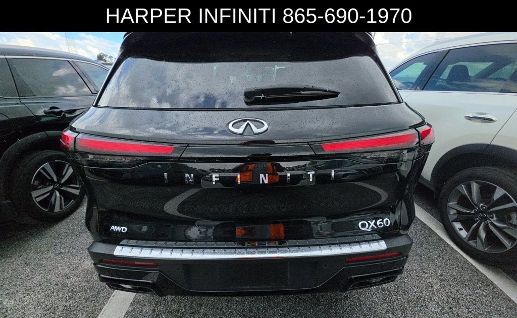 2023 INFINITI QX60 LUXE