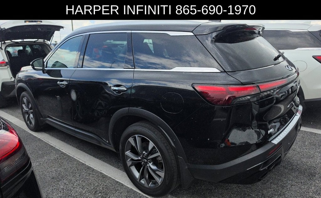 2023 INFINITI QX60 LUXE