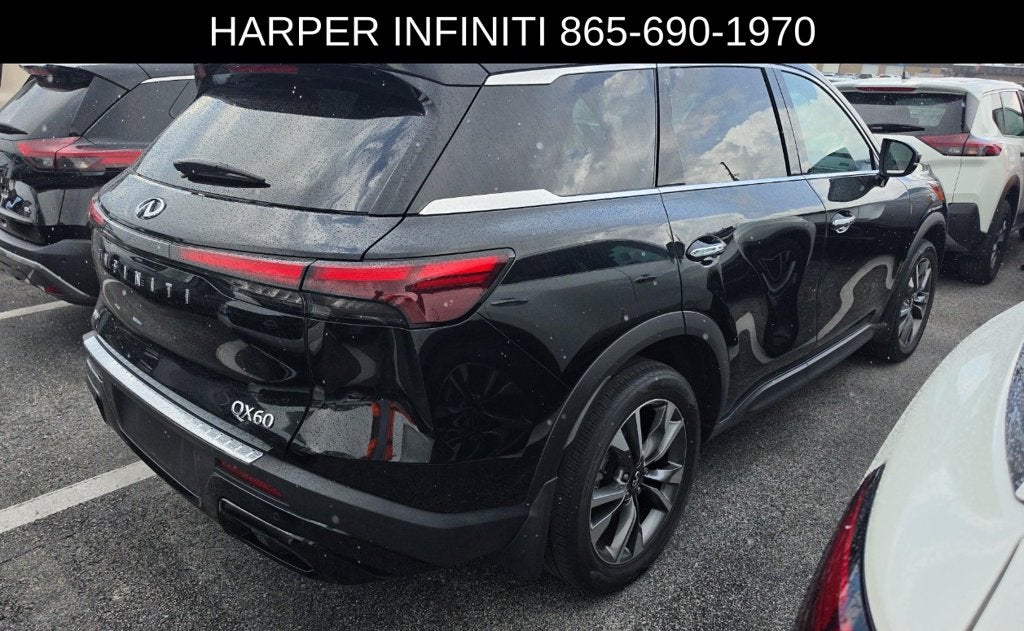 2023 INFINITI QX60 LUXE
