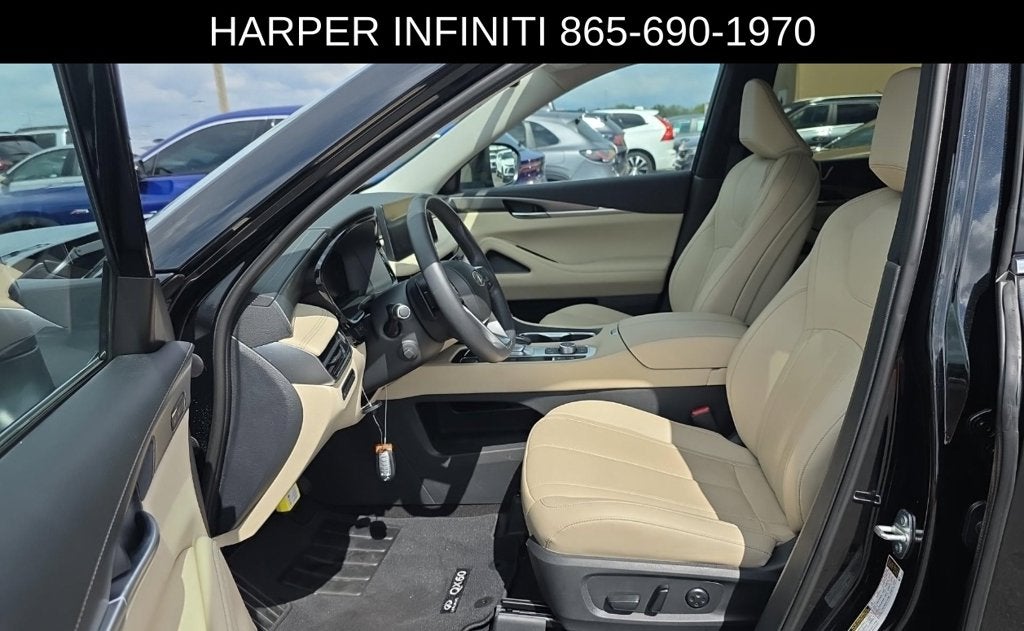 2023 INFINITI QX60 LUXE
