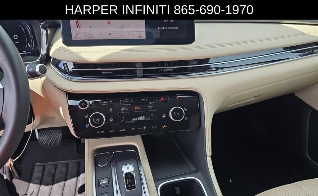 2023 INFINITI QX60 LUXE