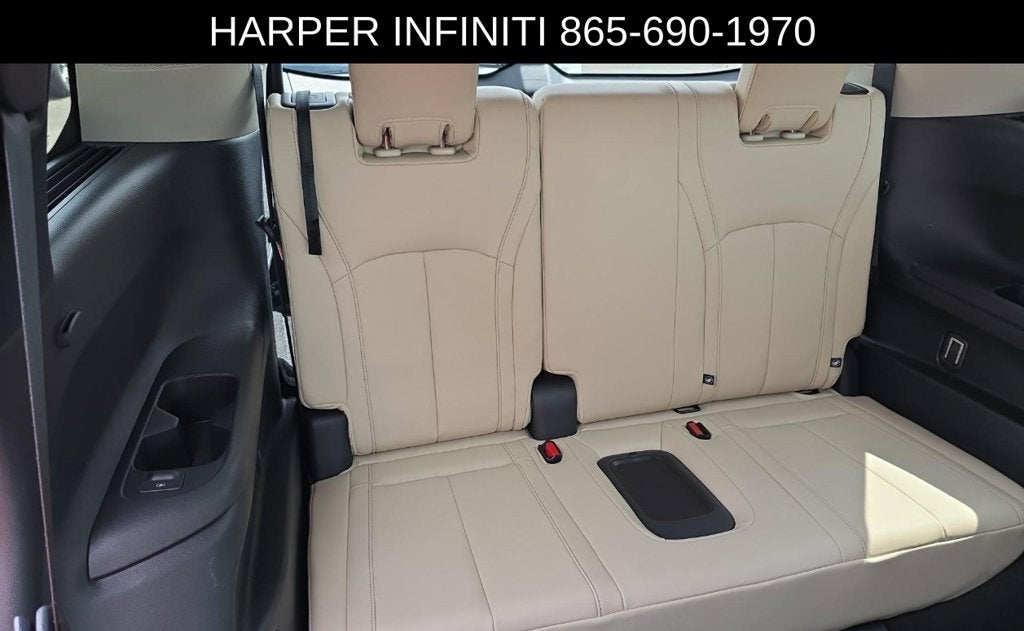 2023 INFINITI QX60 LUXE