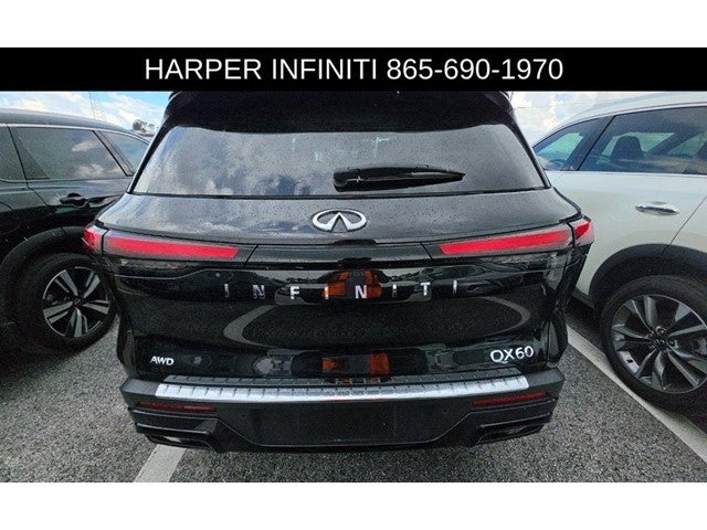 2023 INFINITI QX60 LUXE