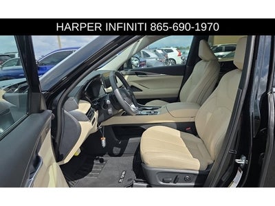 2023 INFINITI QX60 LUXE