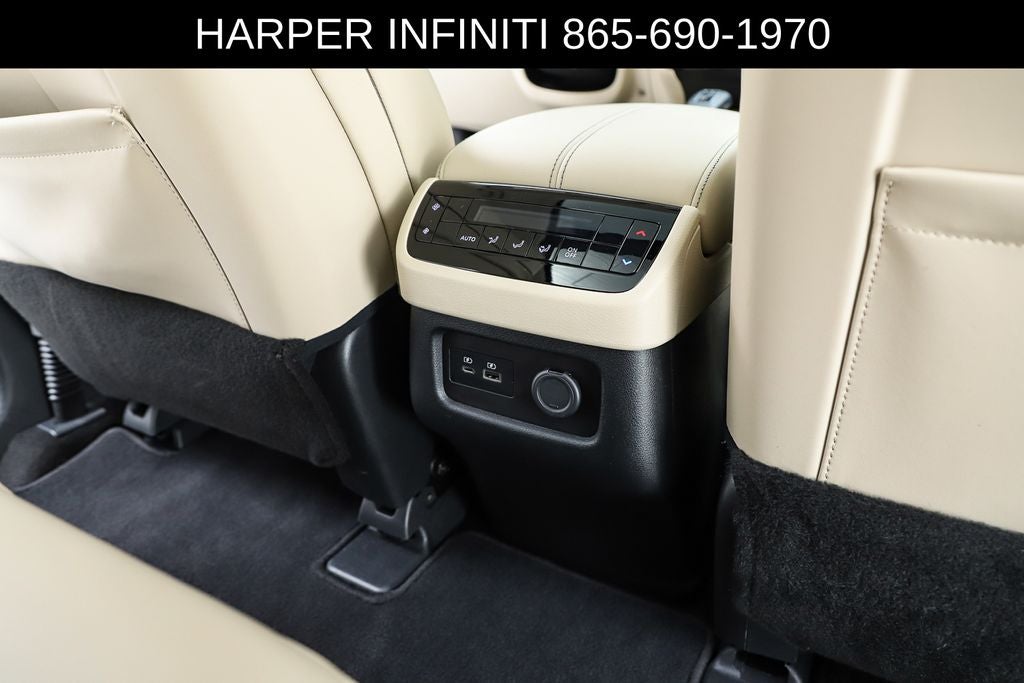 2023 INFINITI QX60 LUXE