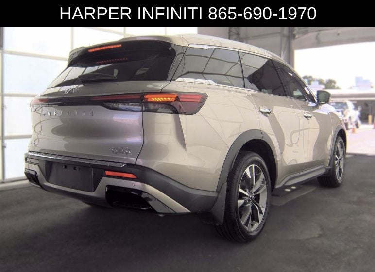 2023 INFINITI QX60 LUXE