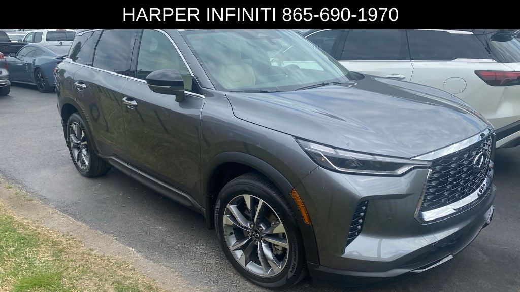 2023 INFINITI QX60 LUXE