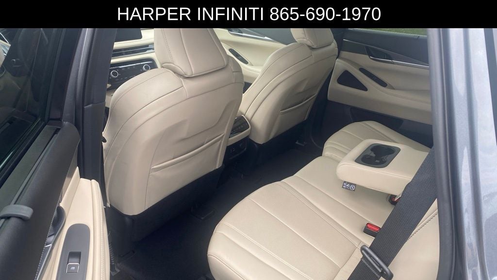 2023 INFINITI QX60 LUXE