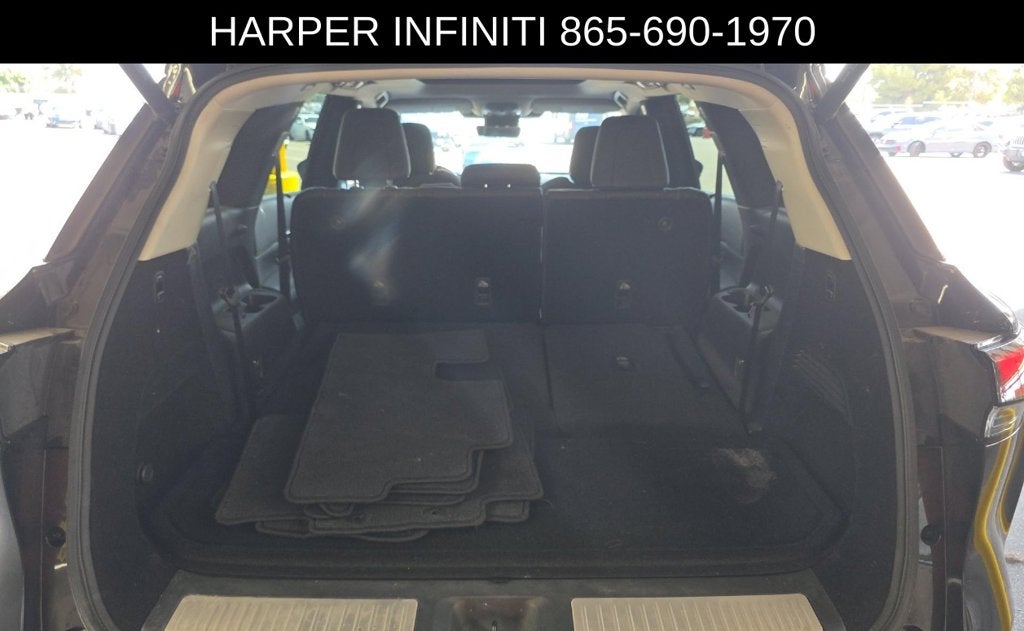 2023 INFINITI QX60 LUXE