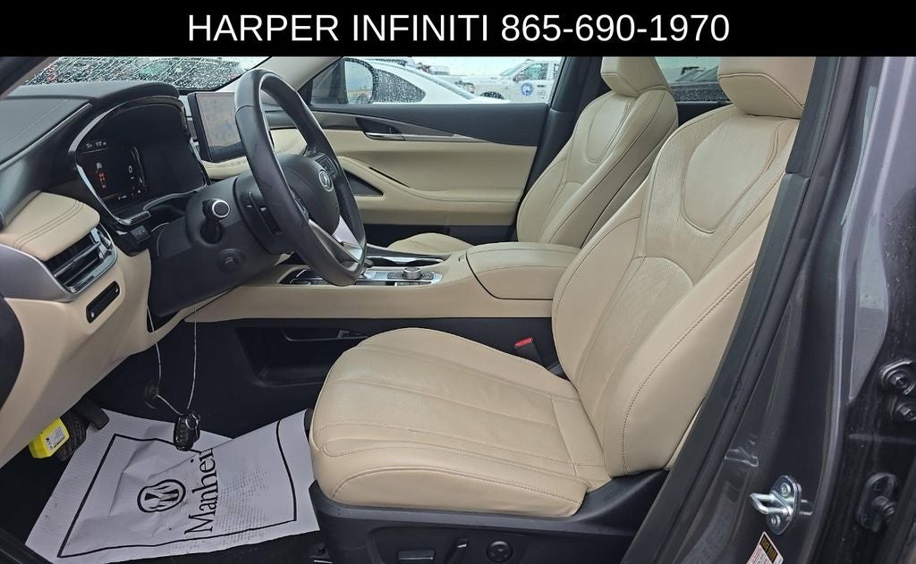 2023 INFINITI QX60 LUXE