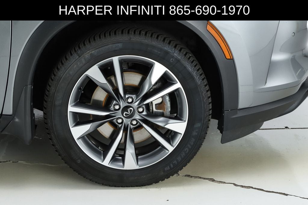 2023 INFINITI QX60 LUXE