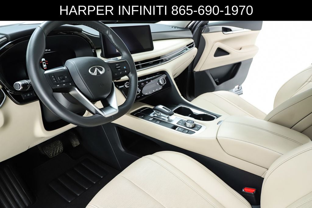 2023 INFINITI QX60 LUXE