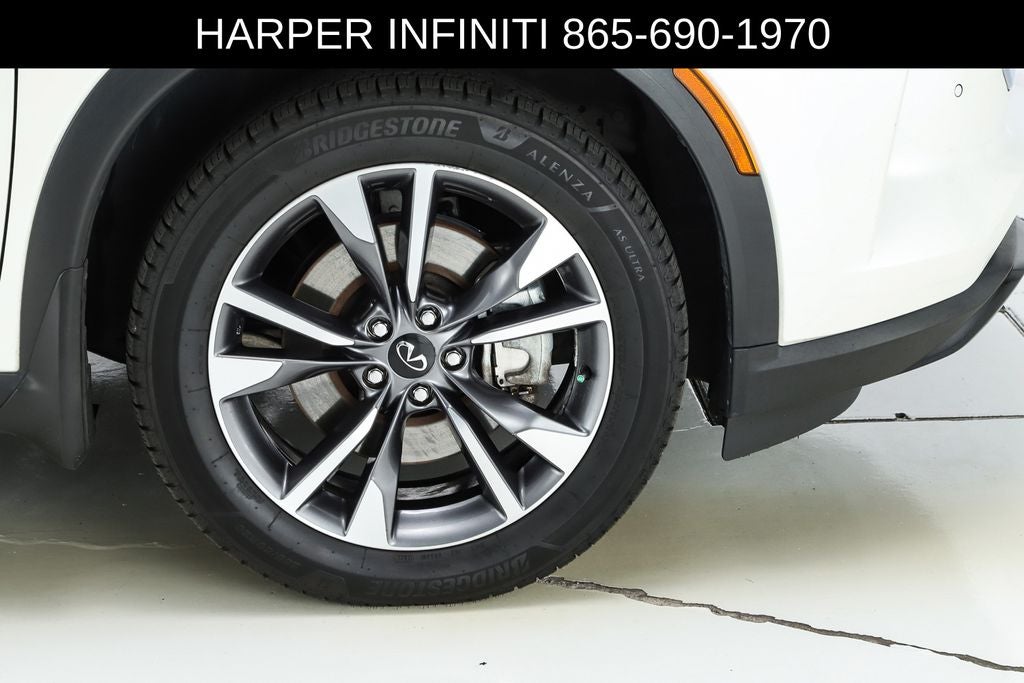 2023 INFINITI QX60 LUXE