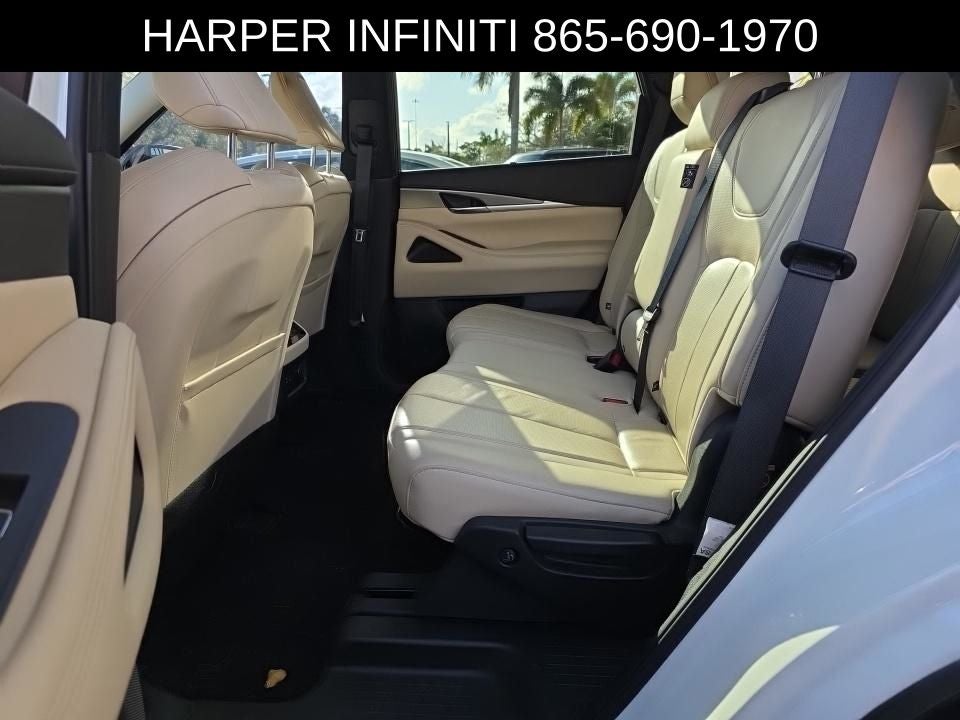 2023 INFINITI QX60 LUXE