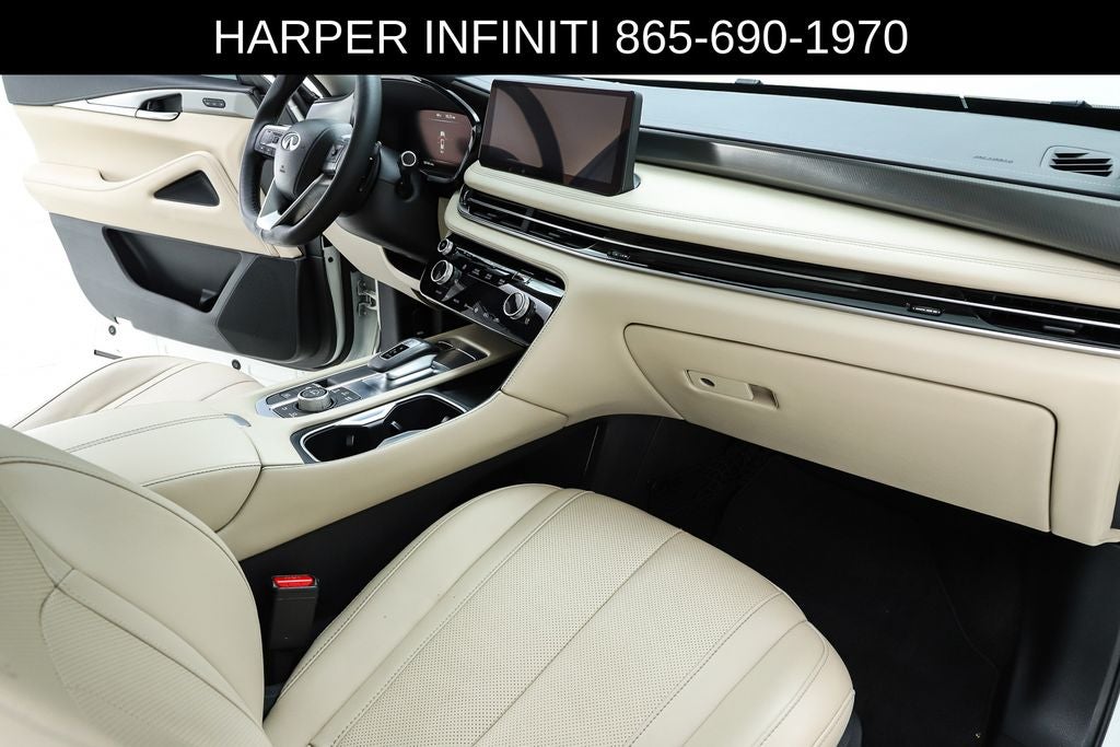 2023 INFINITI QX60 LUXE