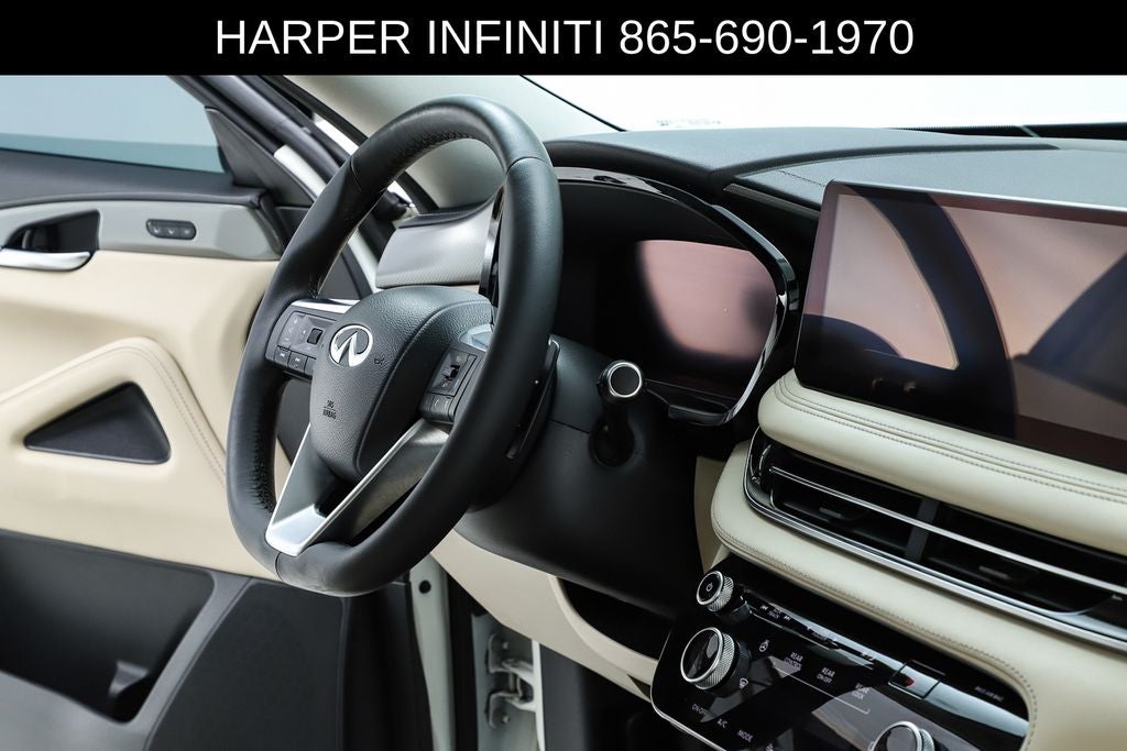 2023 INFINITI QX60 LUXE