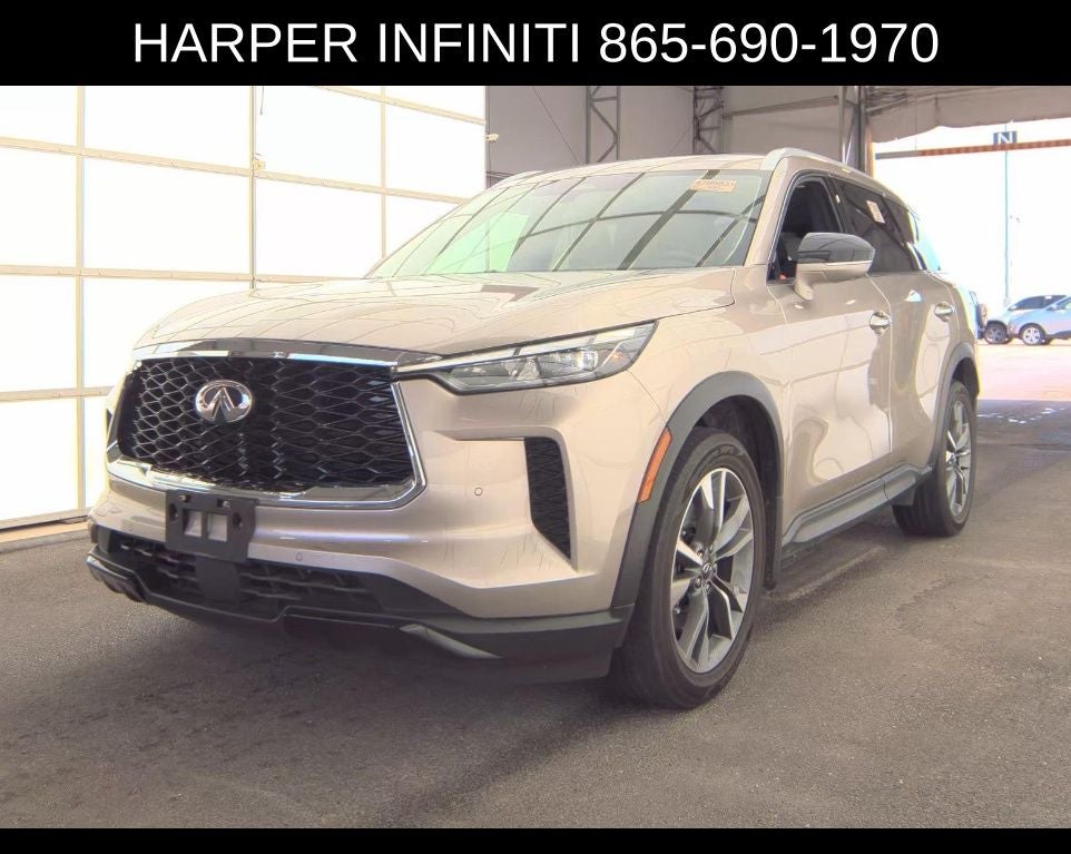 2023 INFINITI QX60 LUXE