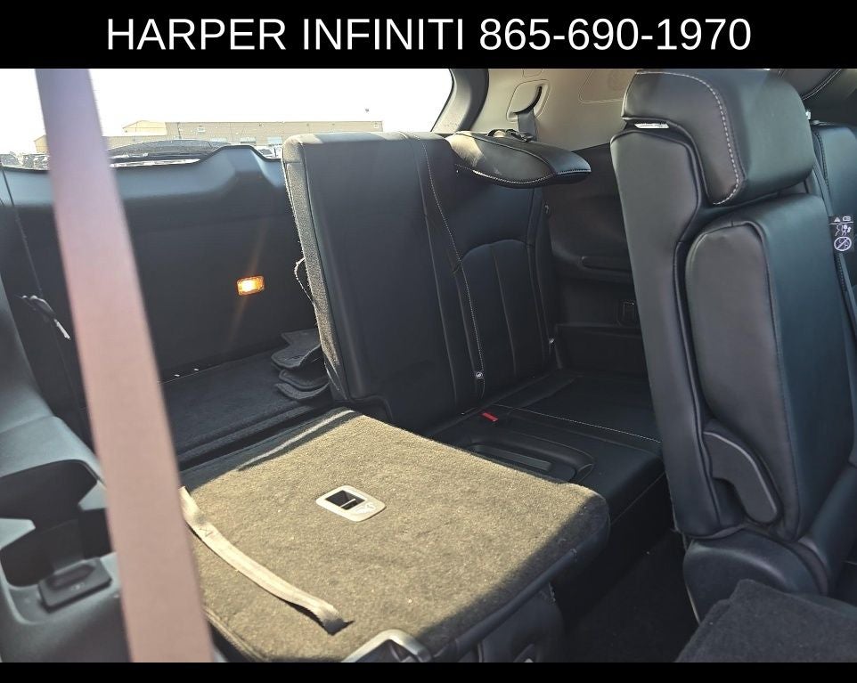 2023 INFINITI QX60 LUXE
