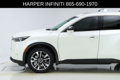 2023 INFINITI QX60 LUXE
