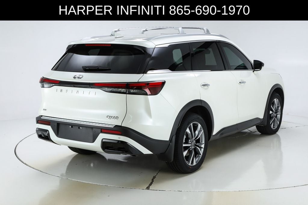 2023 INFINITI QX60 LUXE