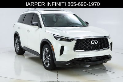 2023 INFINITI QX60 LUXE