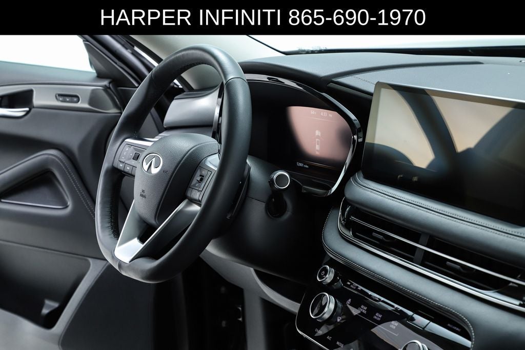 2023 INFINITI QX60 LUXE