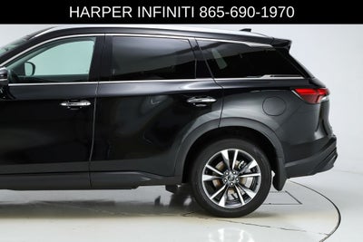 2023 INFINITI QX60 LUXE