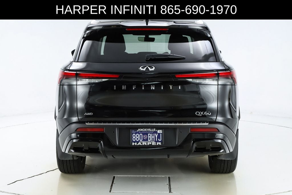 2023 INFINITI QX60 LUXE