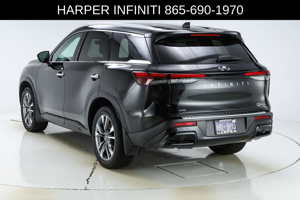 2023 INFINITI QX60 LUXE