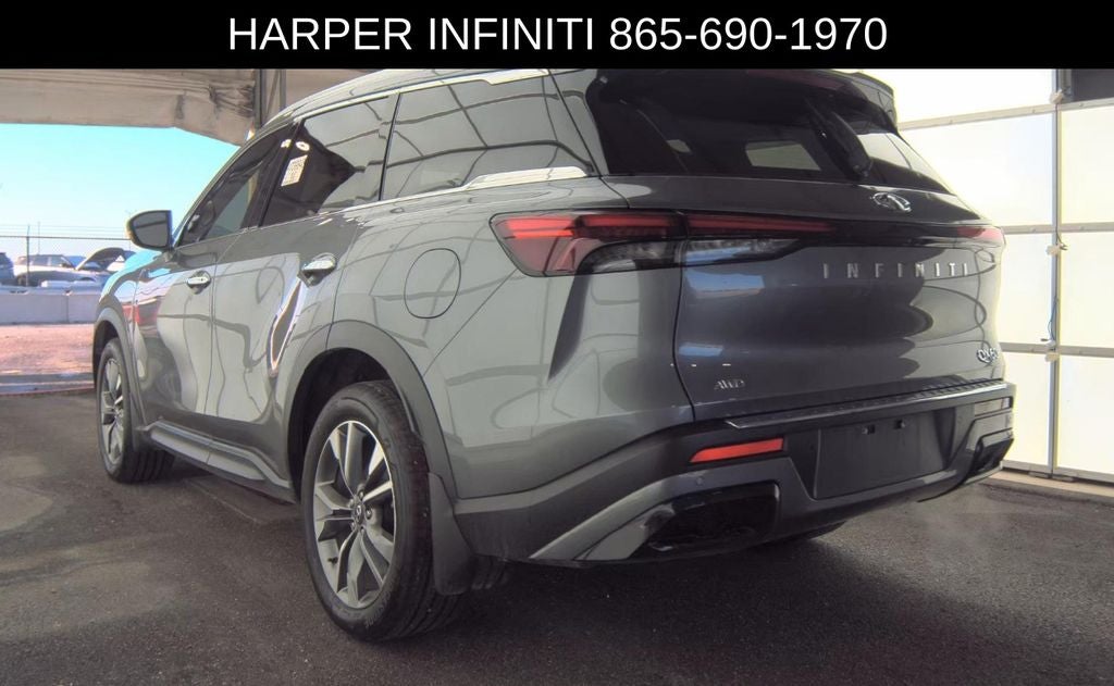 2023 INFINITI QX60 LUXE