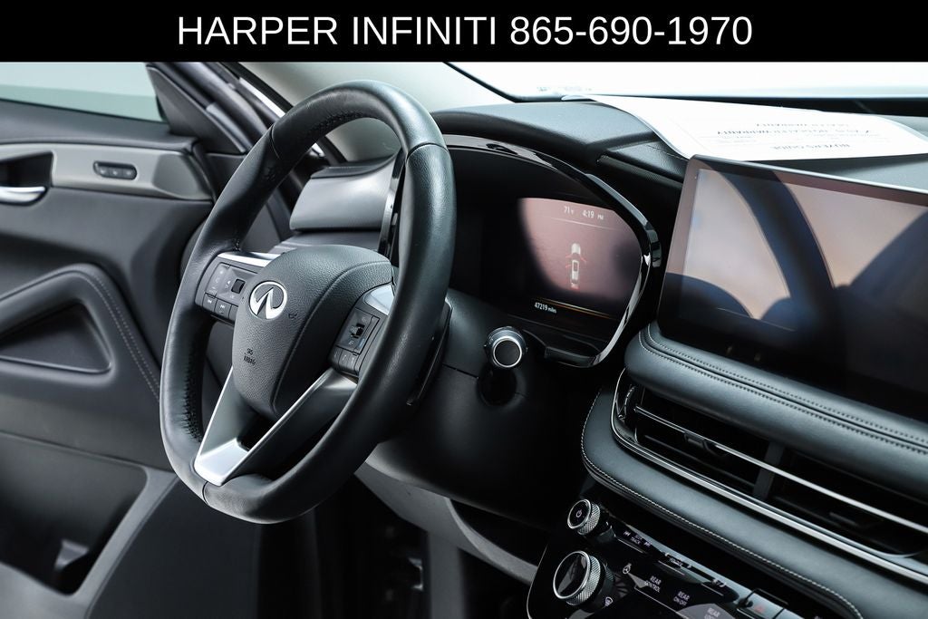 2023 INFINITI QX60 LUXE